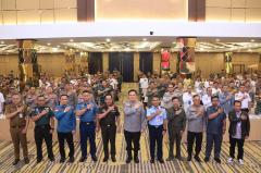 Kapolda Riau Buka dan Pimpin Langsung Rakor Lintas Sektoral Operasi Mantap Praja Lancang Kuning 2024